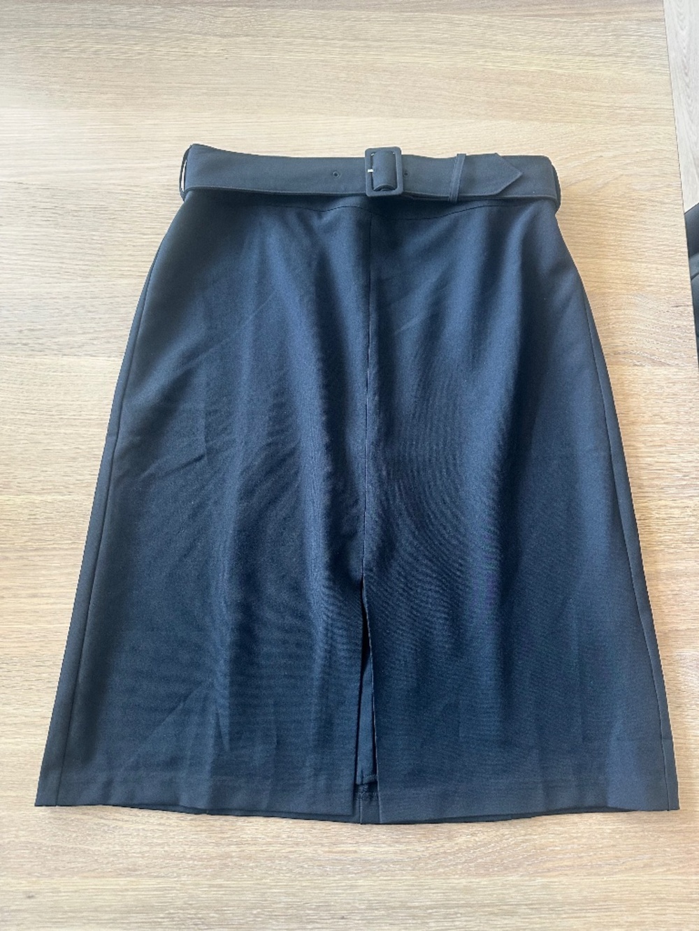 NWT Banana Republic Black Pencil Skirt with Belt Size 8